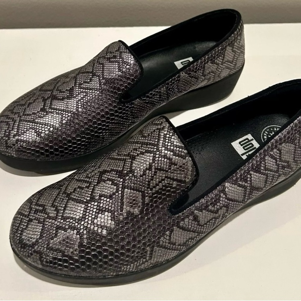 Fitflop Gray Audrey Python Print Comfort Loafers … - image 5
